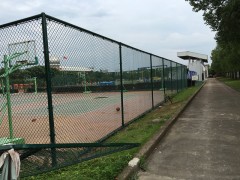 围栏网厂家供应球场护栏 足球场护栏网 操场篮球场围栏网